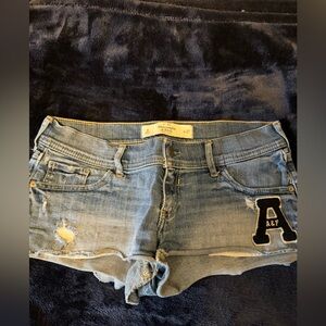 Abercrombie and fitch size 4 denim shorts